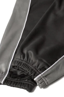 Uptheir Balmoral Side Panel Joggers - Carbon Grey -Famous Menswear Store tumbnail 4254faf1 e6e7 4a51 8ef8 e50a72c6ff1a