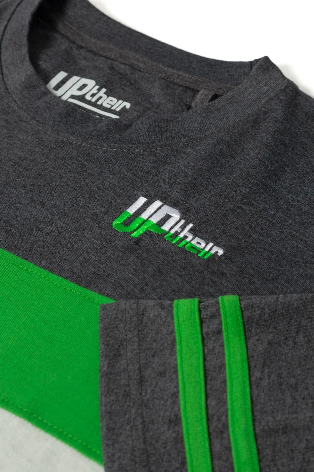 Uptheir Cece R Cut And Sew Coloured Logo T-Shirt - Grey 5 Uptheir Cece R Cut And Sew Coloured Logo T-Shirt - Grey - Image 3